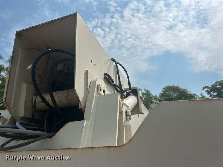 image for item DR4713 2002 Terex TB110  boom lift