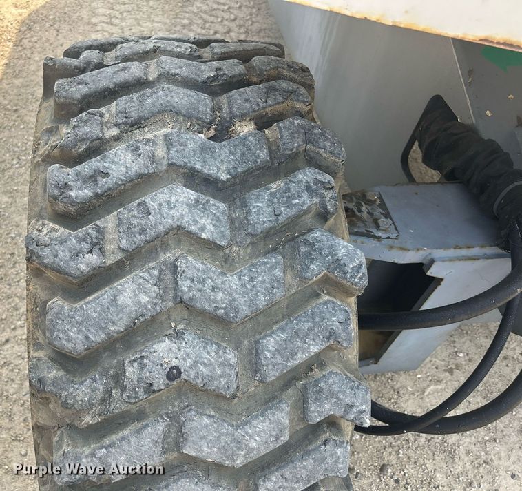 image for item DR4713 2002 Terex TB110  boom lift