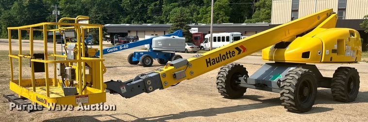 image for item DR4714 2007 Haulotte HB62  boom lift