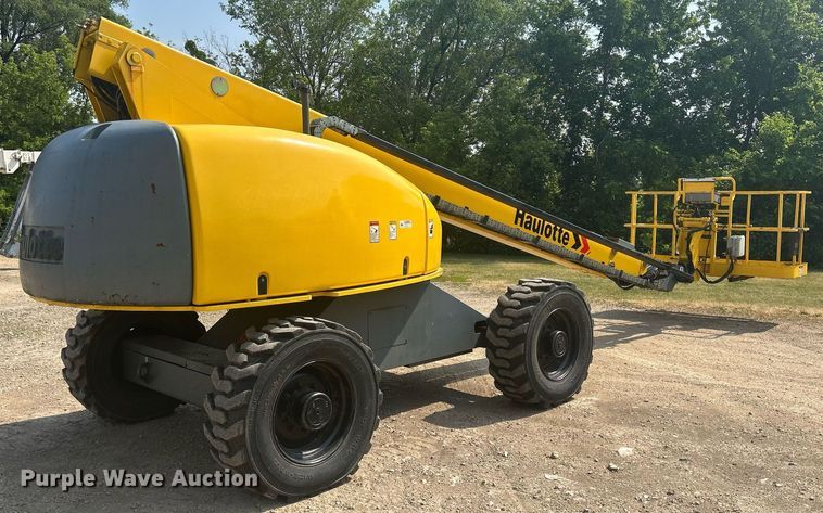 image for item DR4714 2007 Haulotte HB62  boom lift