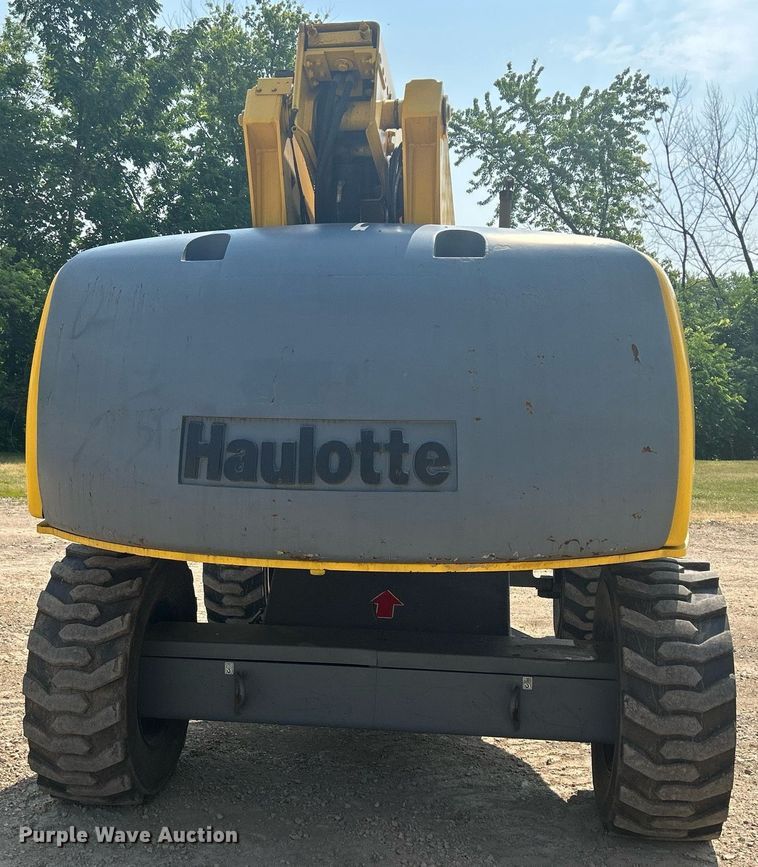 image for item DR4714 2007 Haulotte HB62  boom lift