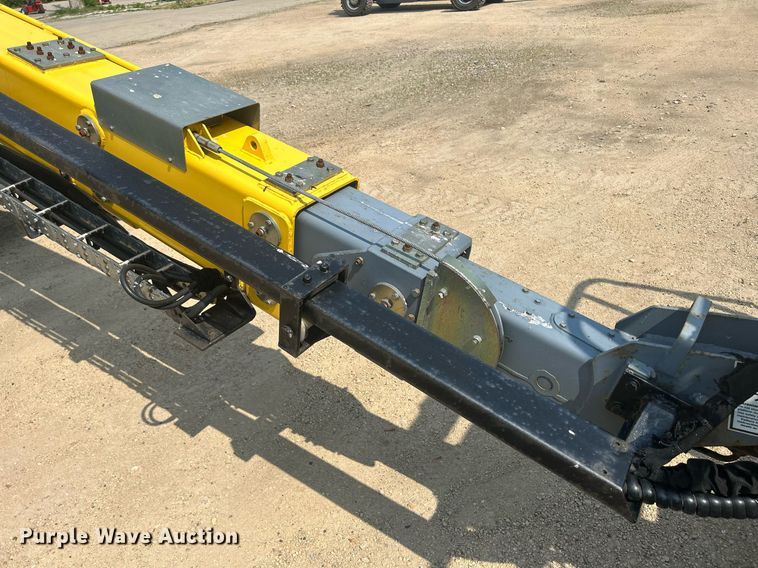 image for item DR4714 2007 Haulotte HB62  boom lift