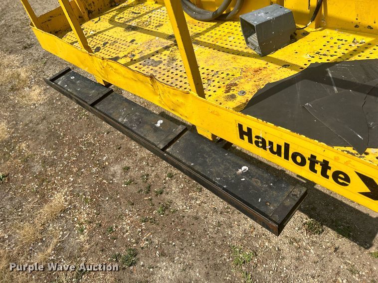 image for item DR4714 2007 Haulotte HB62  boom lift