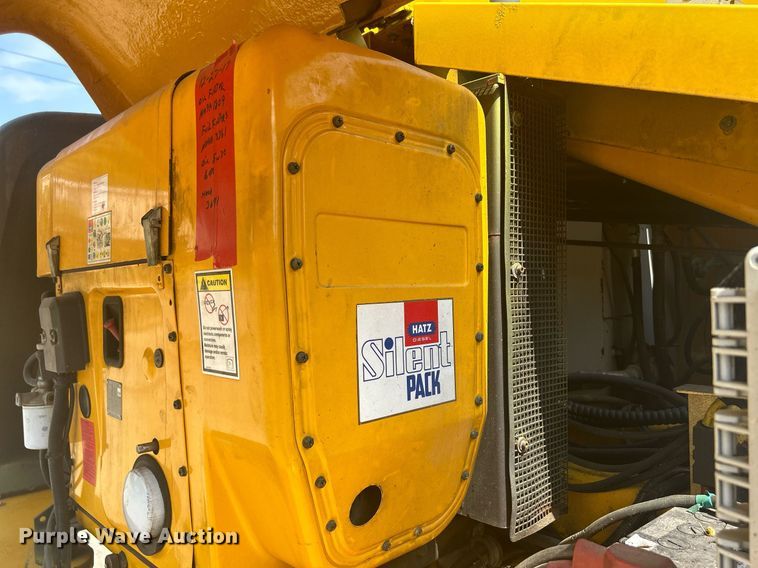 image for item DR4714 2007 Haulotte HB62  boom lift