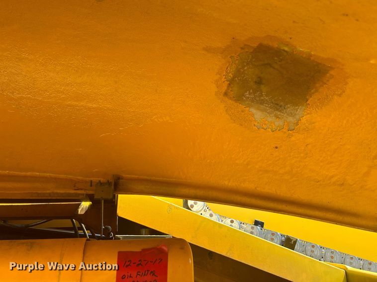 image for item DR4714 2007 Haulotte HB62  boom lift