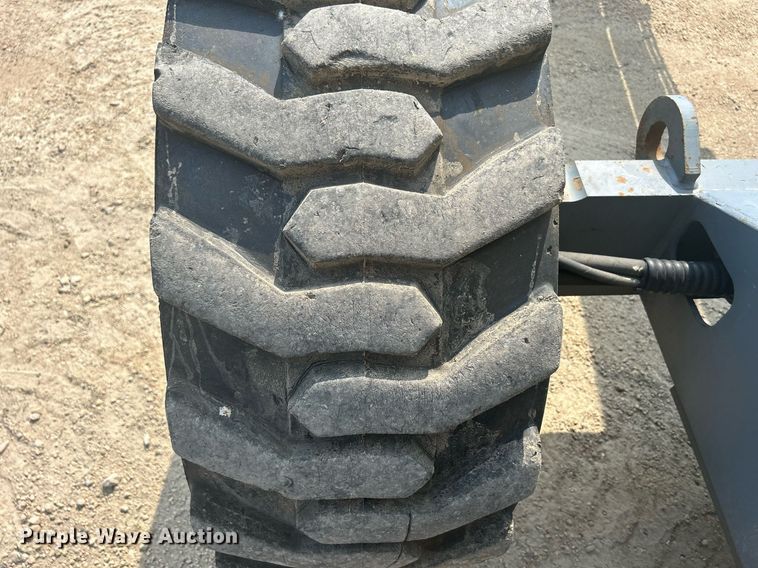 image for item DR4714 2007 Haulotte HB62  boom lift