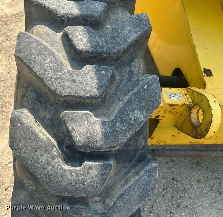 image for item DR4715 2002 Haulotte HA46JRT  boom lift