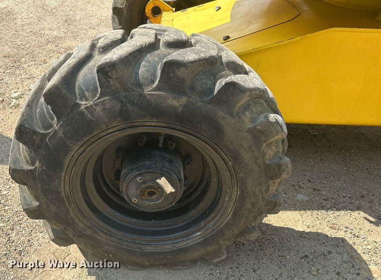 image for item DR4715 2002 Haulotte HA46JRT  boom lift