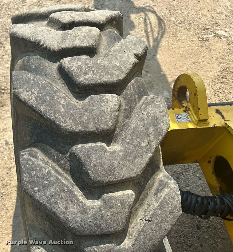 image for item DR4715 2002 Haulotte HA46JRT  boom lift