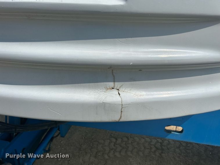 image for item DR4716 2000 Genie S-40  boom lift