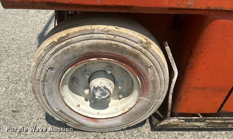 image for item DR4719 Snorkel SL20  scissor lift