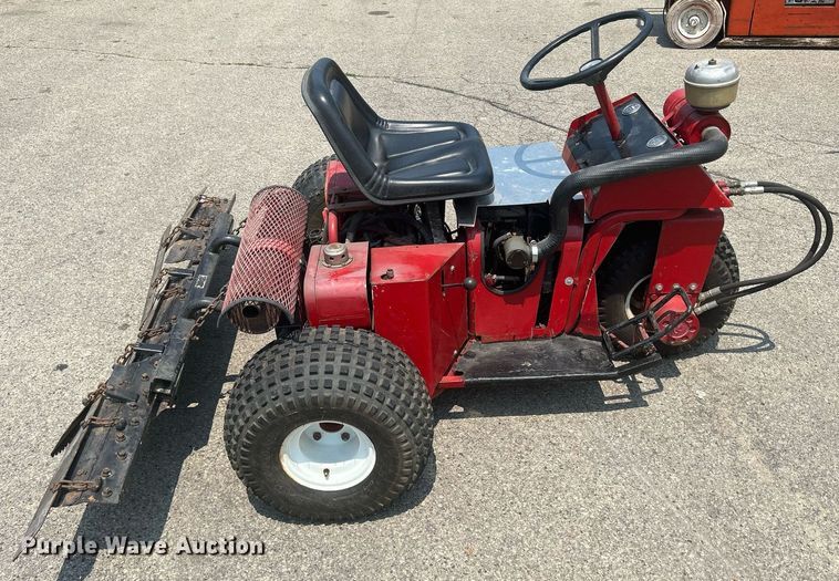 image for item DR4721 Toro  bunker rake