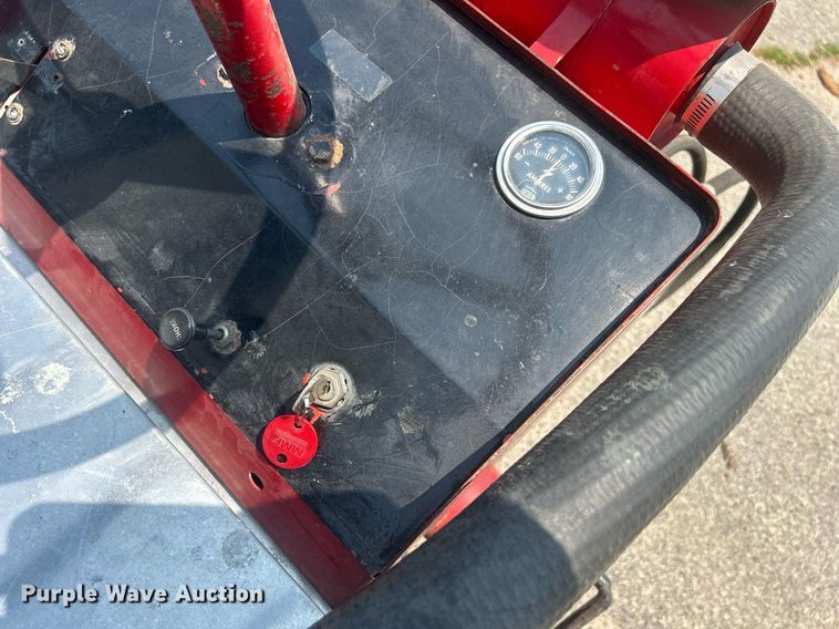 image for item DR4721 Toro  bunker rake