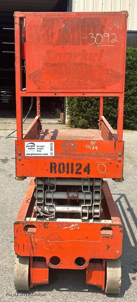 image for item DR4722 Snorkel S1930  scissor lift