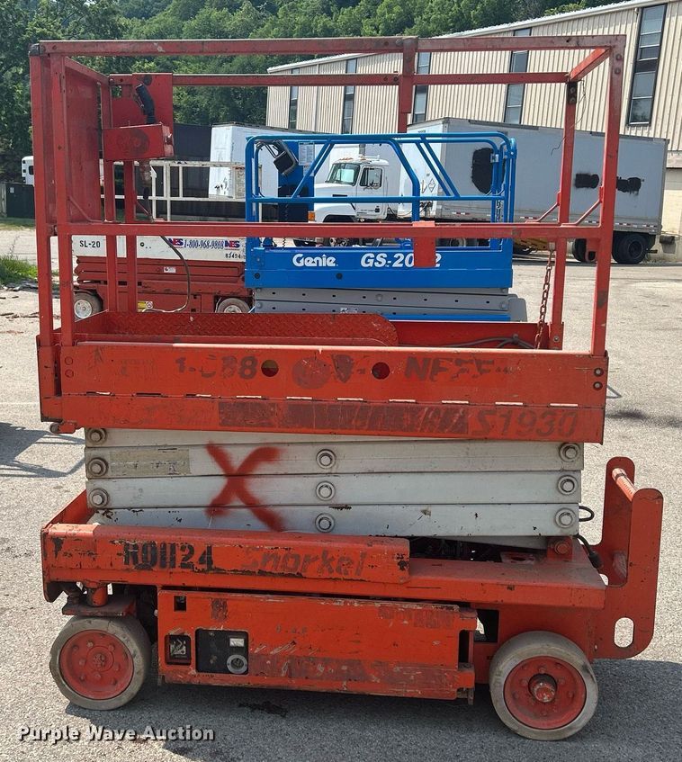 image for item DR4722 Snorkel S1930  scissor lift