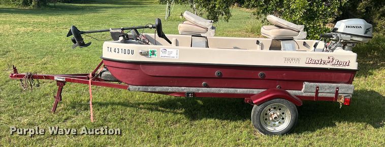 image for item DR5735 2001 Buster  boat