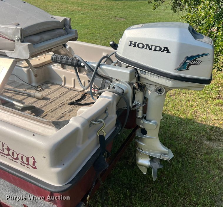 image for item DR5735 2001 Buster  boat