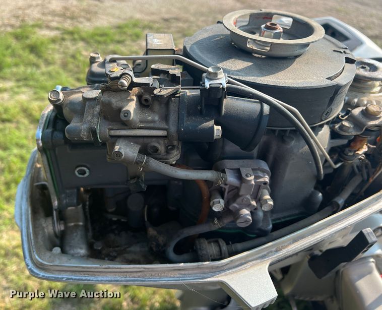 image for item DR5735 2001 Buster  boat