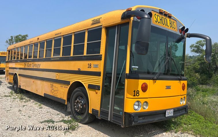 image for item II9162 2003 Thomas Built Saf-T-Liner MVP ER  school bus