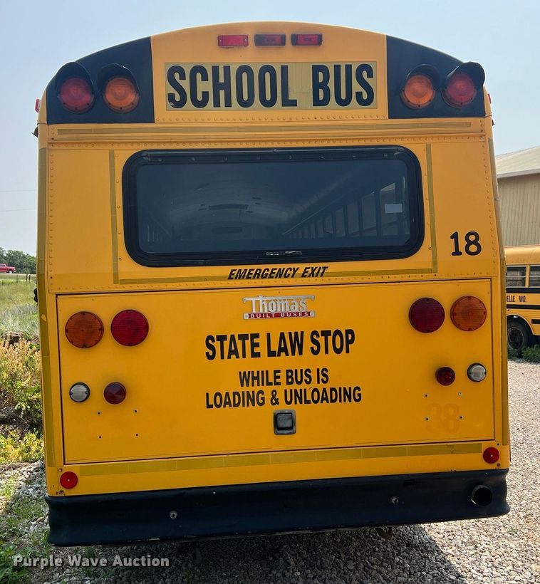 image for item II9162 2003 Thomas Built Saf-T-Liner MVP ER  school bus