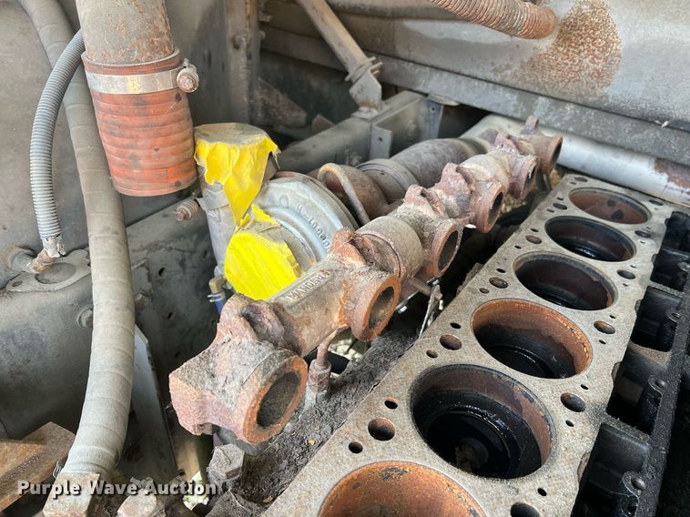 image for item II9162 2003 Thomas Built Saf-T-Liner MVP ER  school bus