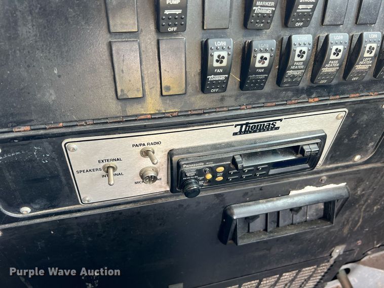 image for item II9164 1998 International 3800  school bus