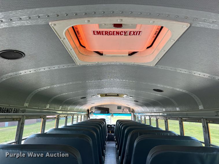 image for item II9164 1998 International 3800  school bus
