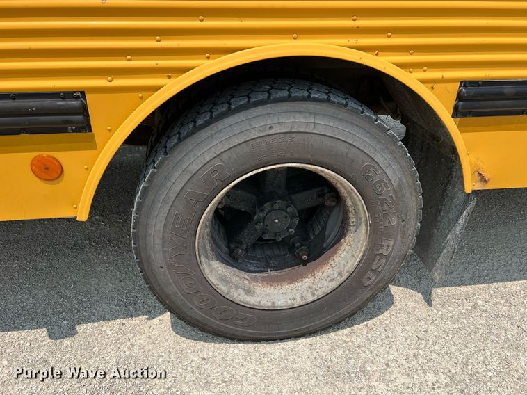 image for item II9164 1998 International 3800  school bus