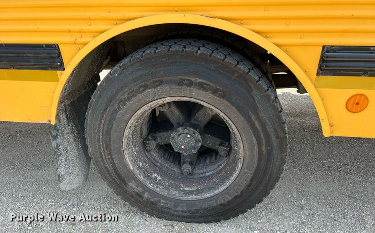image for item II9164 1998 International 3800  school bus