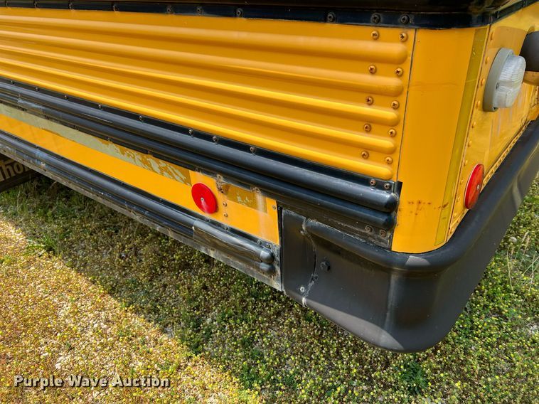 image for item II9165 1998 International 3800  school bus