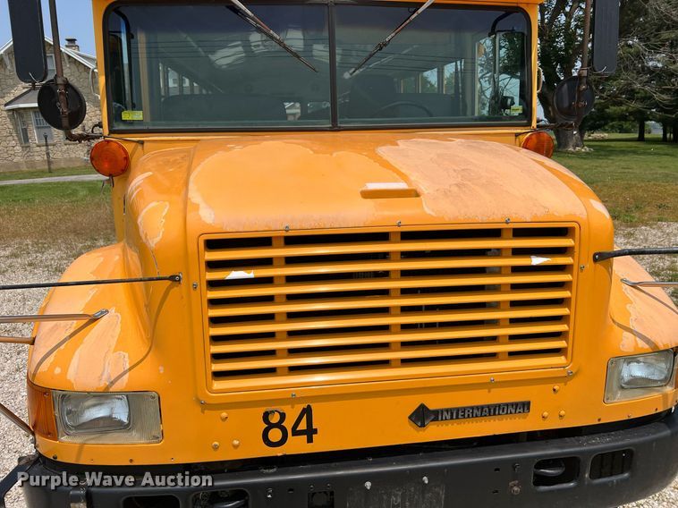 image for item II9165 1998 International 3800  school bus