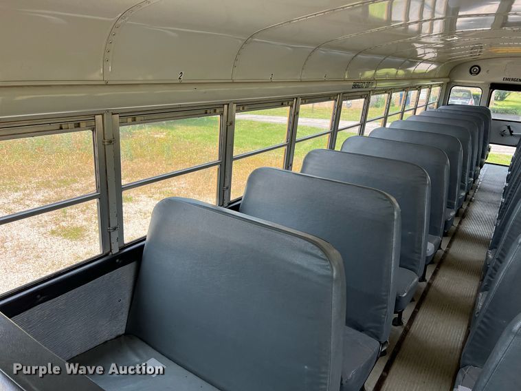 image for item II9165 1998 International 3800  school bus