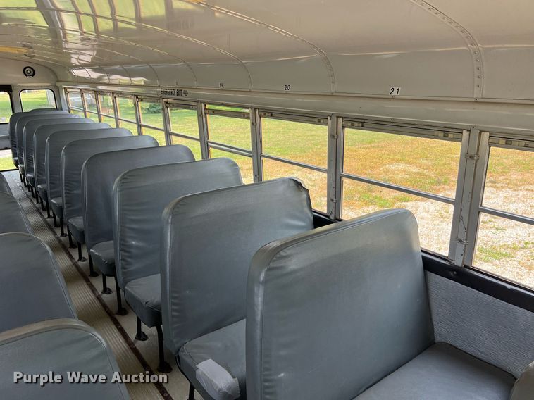 image for item II9165 1998 International 3800  school bus