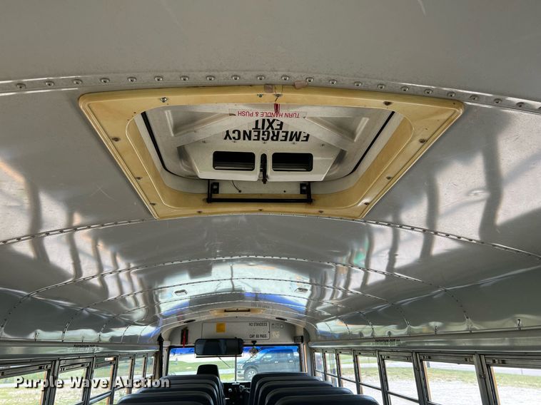 image for item II9165 1998 International 3800  school bus