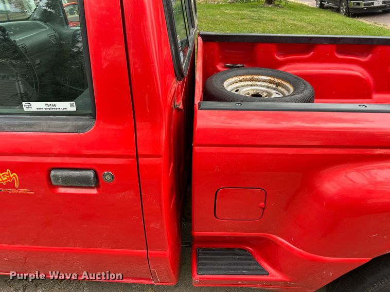 image for item II9166 1994 Ford Ranger  pickup truck