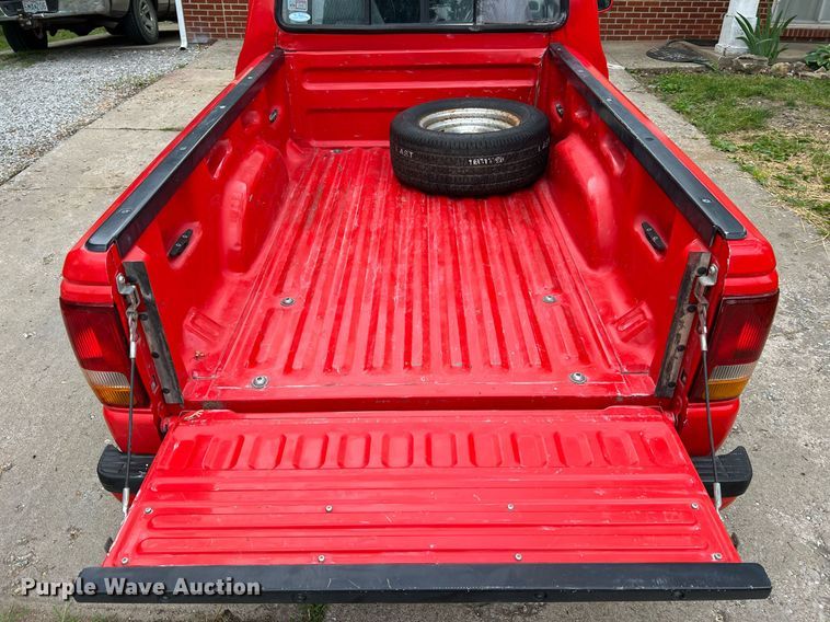 image for item II9166 1994 Ford Ranger  pickup truck