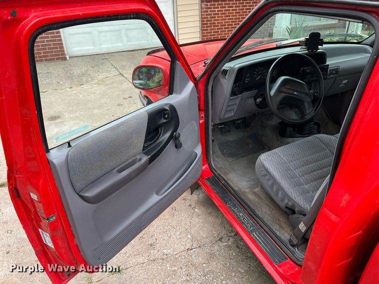 image for item II9166 1994 Ford Ranger  pickup truck