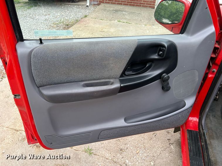 image for item II9166 1994 Ford Ranger  pickup truck