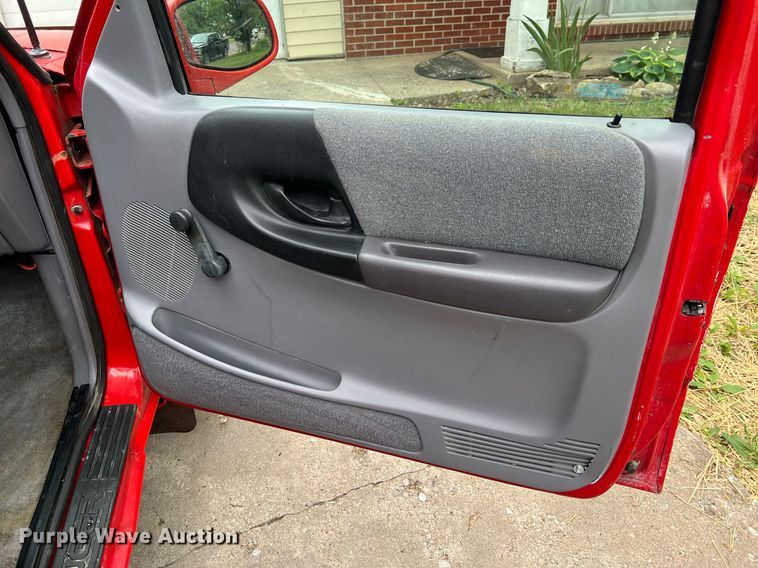 image for item II9166 1994 Ford Ranger  pickup truck