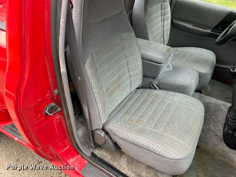 image for item II9166 1994 Ford Ranger  pickup truck