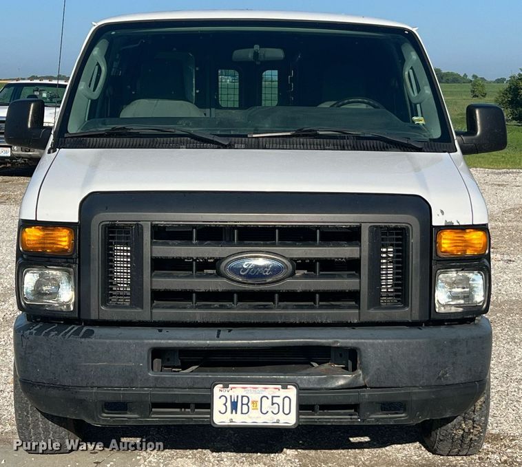 image for item II9189 2013 Ford E150  van