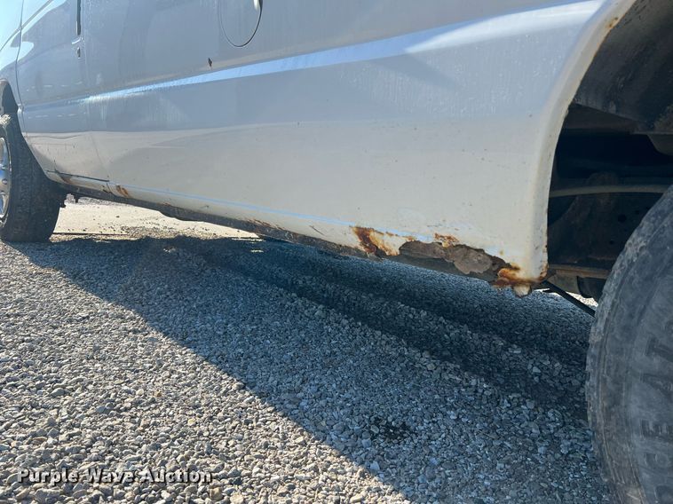 image for item II9189 2013 Ford E150  van