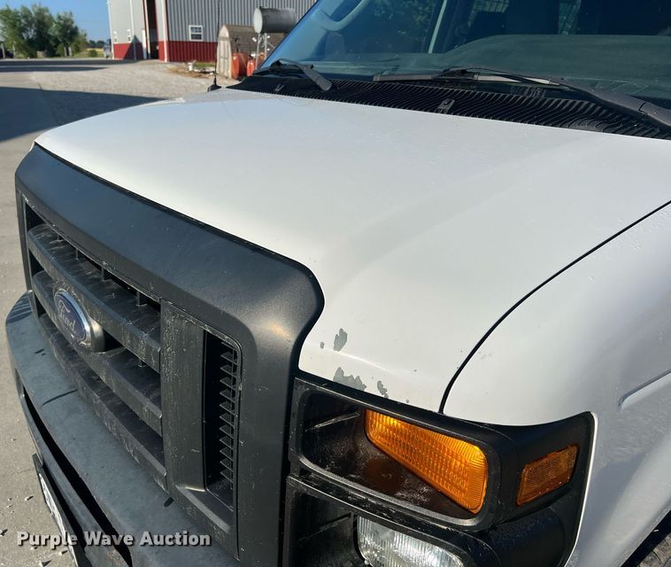 image for item II9189 2013 Ford E150  van