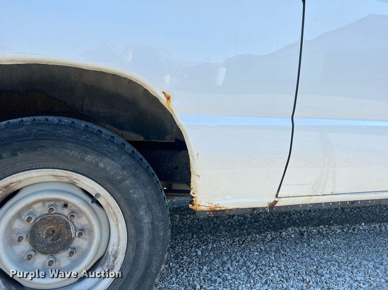 image for item II9189 2013 Ford E150  van