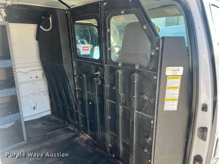 image for item II9189 2013 Ford E150  van