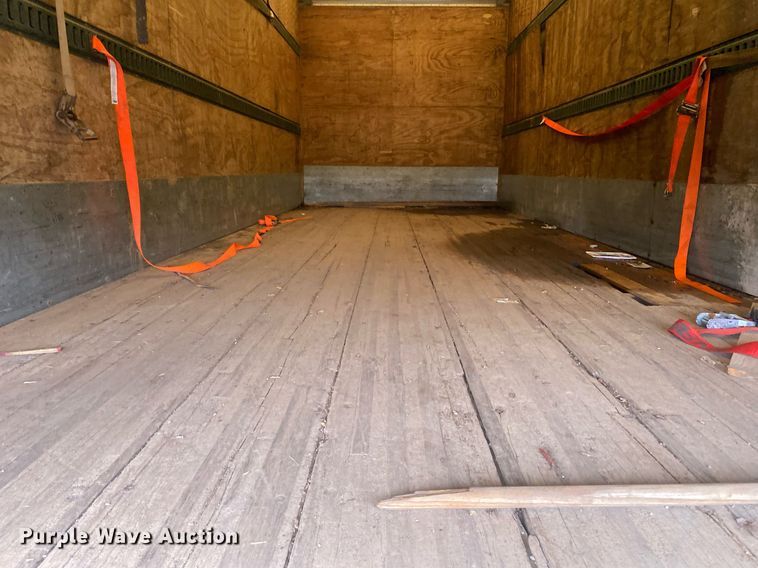 image for item KB9526 2006 Kenworth T300  box truck