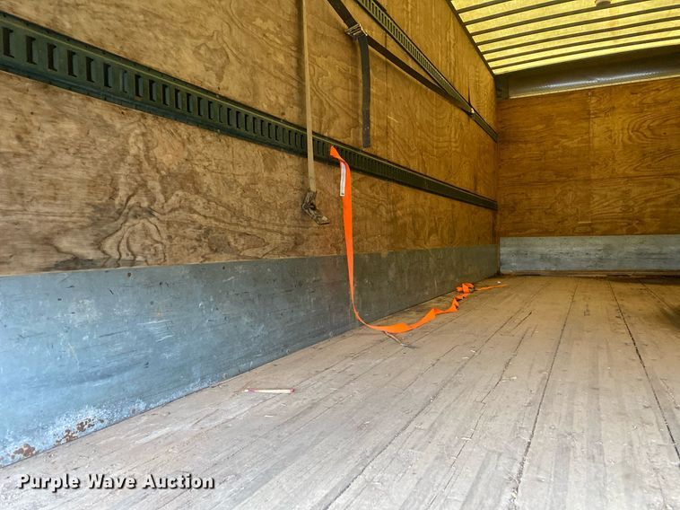 image for item KB9526 2006 Kenworth T300  box truck