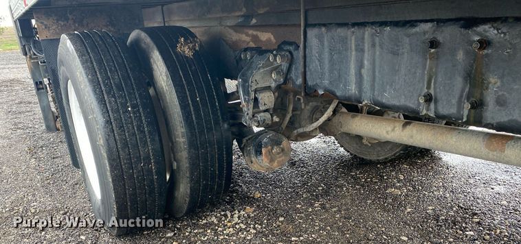 image for item KB9526 2006 Kenworth T300  box truck