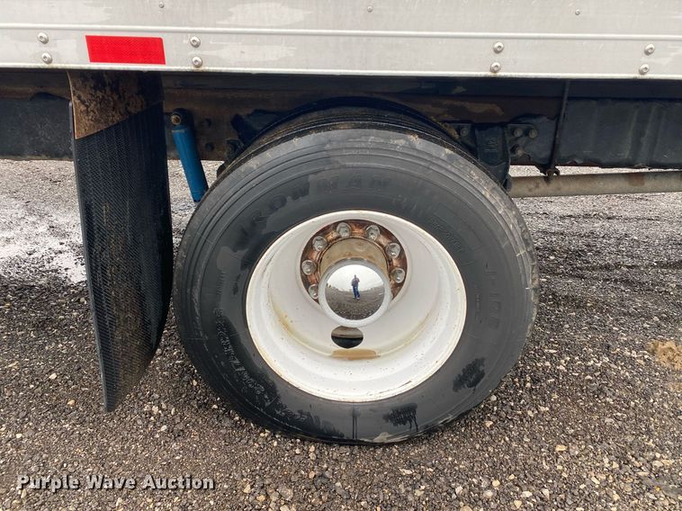 image for item KB9526 2006 Kenworth T300  box truck