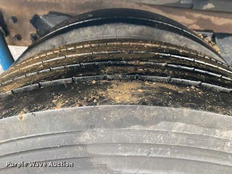 image for item KB9526 2006 Kenworth T300  box truck